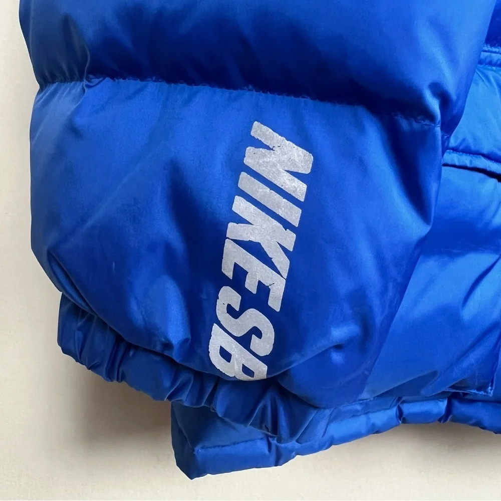 Nike SB Down Jacket Youth XL Blue Skateboarding Snap Zip Quilted Puffer 13-15